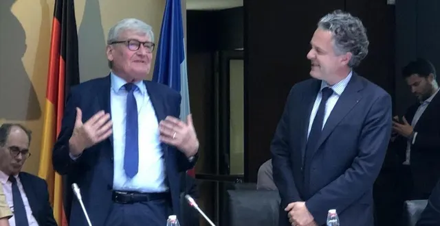 photo  angers, lundi 27 mai 2024. jean-marc verchère, maire (modem) d’angers, était accompagné de son premier adjoint, christophe béchu (horizons), pour présider le dernier conseil municipal. mais l’opposition pointe les absences répétées du second, souvent retenu par ses obligations ministérielles.  &copy;  co 