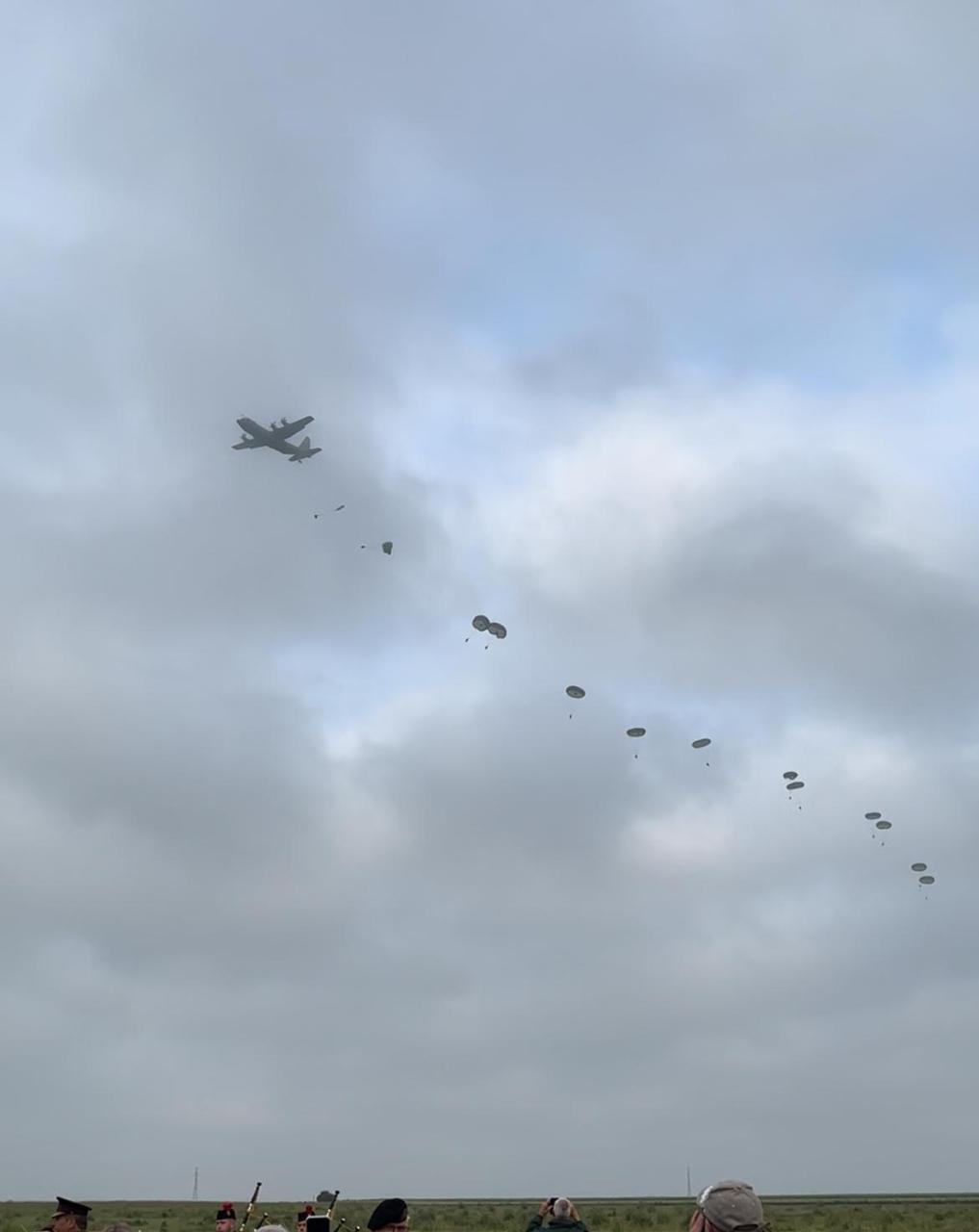 Pour le 80e anniversaire du D-Day, 250 parachutistes vont sauter au ...