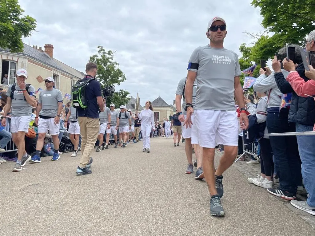 La flamme olympique a paradé dans le décor de SaintFlorentleVieil
