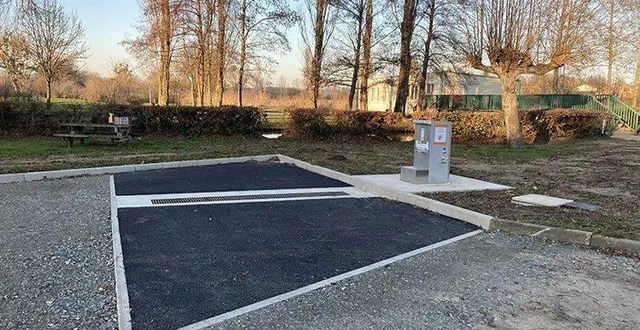 photo  la nouvelle aire d’accueil des camping-cars.  &copy;  mairie de connerré 