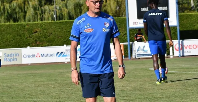 photo  jérôme drouin aura passé quatre saisons sur le banc du sablé fc.  &copy;  archives le maine libre 
