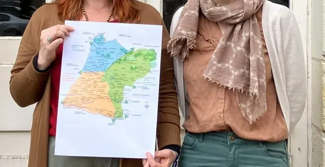 photo  marie charpentier, directrice générale des services et mary pouleau, responsable de l’organisation des élections.  &copy;  co 