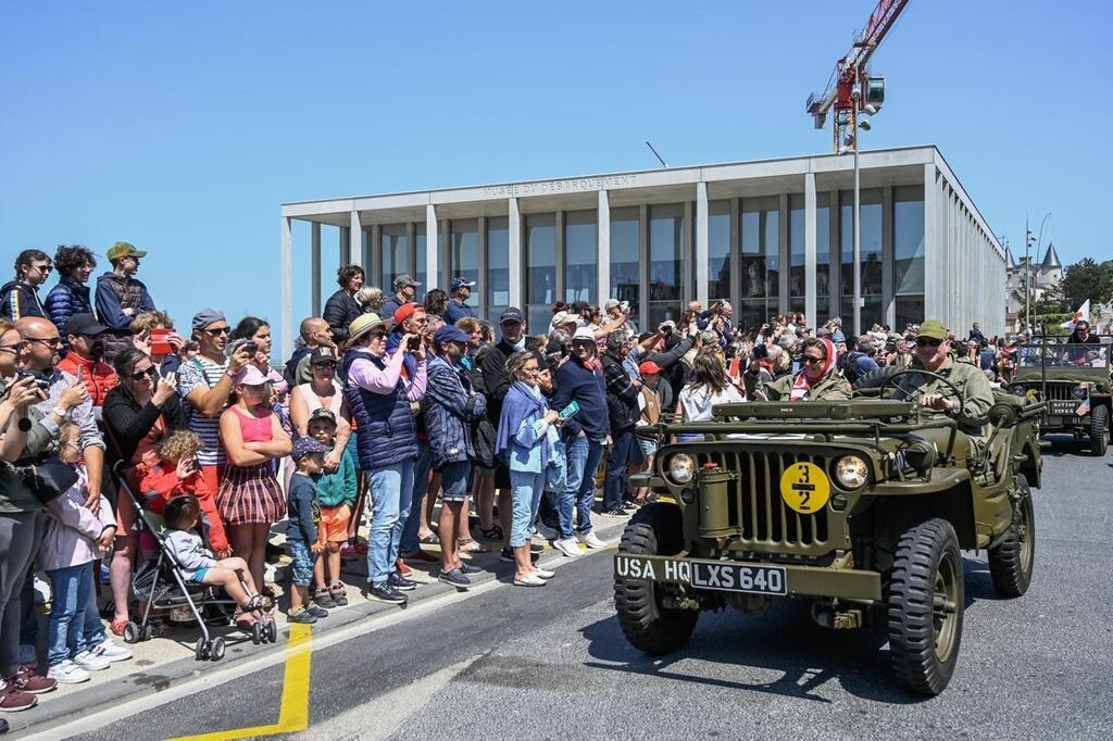 80e anniversaire du Débarquement. En Normandie, de plage en plage, sur ...