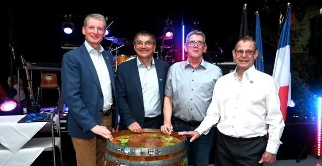 photo  les 45 ans du jumelage entre ganderkesee et montval-sur-loir ont été fêtés en allemagne.  &copy;  ouest-france 