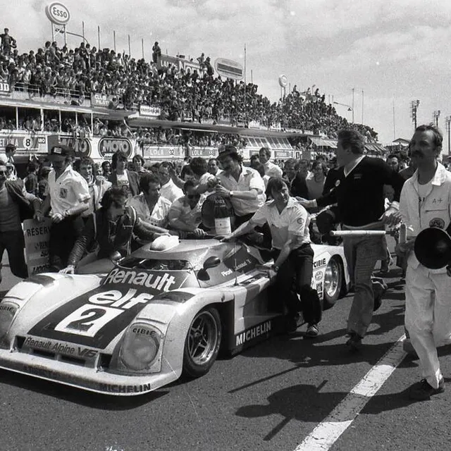 photo 11 juin 1978 : le jour de gloire pour alpine.  ©  archives ouest-france