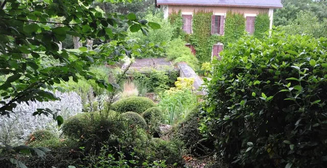 photo  le jardin herbe folle et digitale, à clermont-créans, est ouvert au public ce samedi, de 14 h à 18 h, dans le cadre des rendez-vous aux jardins.  &copy;  archives le maine libre 