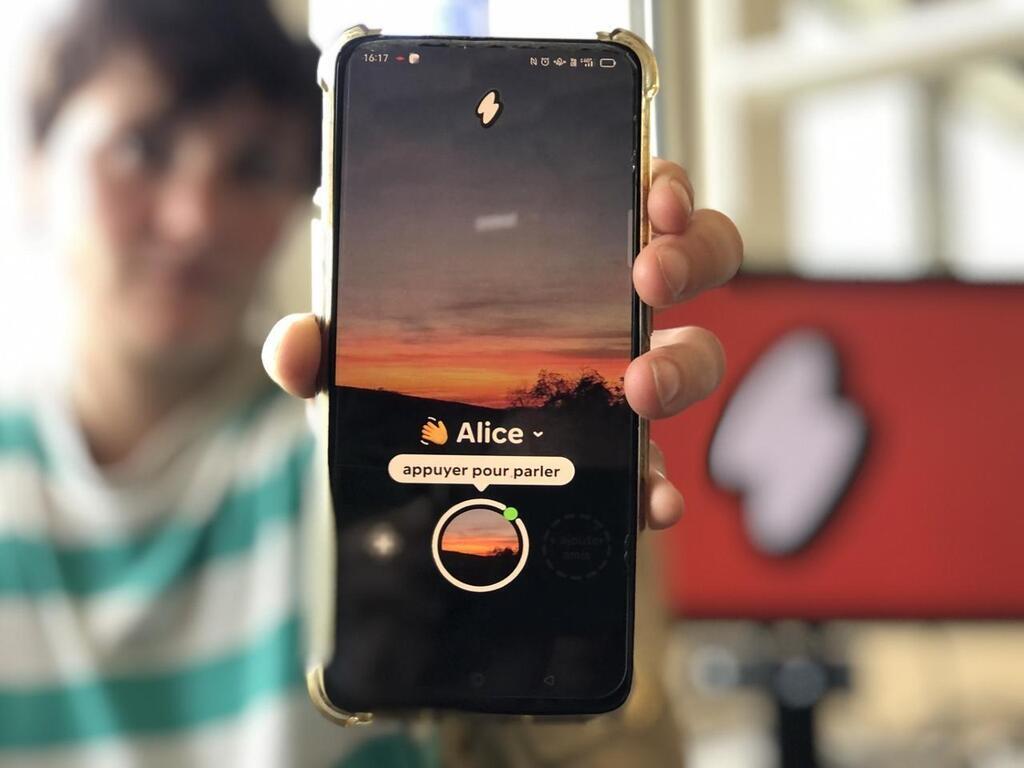Qu’estce que Ten Ten, cette application qui cartonne chez les ados et affole les enseignants
