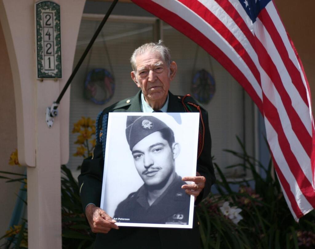 TÉMOIGNAGE. À100 ans, cet ancien parachutiste américain raconte son ...