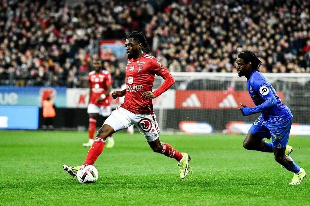 Stade Brestois. « La suite logique » Bradley Locko aux JO 2024, une