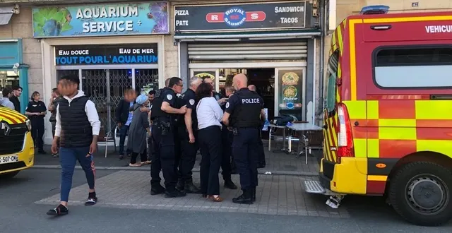 photo  saumur, lundi 3 juin. le drame a suscité une forte agitation devant l’établissement.  &copy;  co - nicolas thellier 