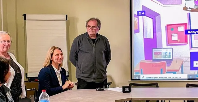 photo  la soirée a été introduite par valérie radou, présidente de la 4cps (communauté de communes de la champagne conlinoise et du pays de sillé).  &copy;  ouest-france 