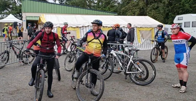 photo  les vététistes représentaient environ 60 % des participants.  &copy;  bercé sur 2 roues 