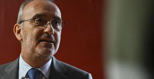 photo  le député (majorité présidentielle) jean-carles grelier se donne encore deux jours de réflexion maximum pour annoncer s’il se représente dans la cinquième circonscription.  &copy;  archives le maine libre denis lambert 