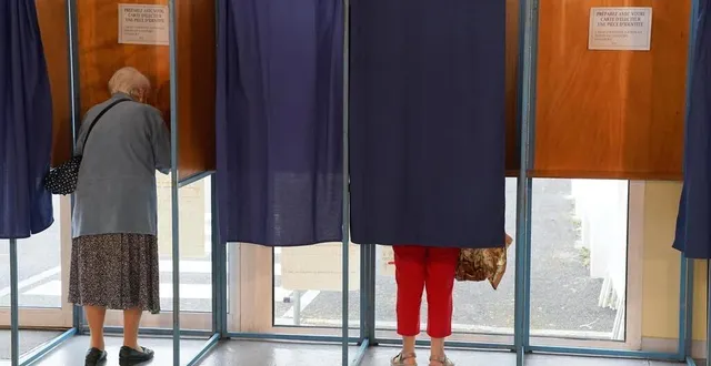 photo  qui repart, qui ne repart pas. (photo illustration).  &copy;  archives ouest-france 