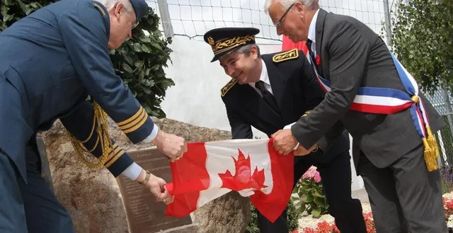 photo  en 2012, une cérémonie franco-canadienne avait été organisée pour rendre hommage aux soldats tués à saint-georges-des-groseillers (orne).  &copy;  archives 
