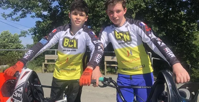 photo  hugo liaigre et maxime boucher représenteront le bmx club niortais au trophée de france à chartres.  &copy;  co - jérôme jarnoux 