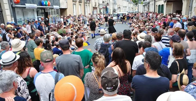 photo  le festival attire des dizaines de milliers de spectateurs. l’édition des 30 ans en 2023 avait connu une fréquentation record.  &copy;  archives le maine libre 