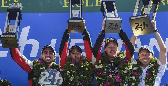 photo  en 2022, le trio buemi - hartley - hirasawa (toyota) a remporté l’épreuve.  &copy;  le maine libre - denis lambert 