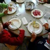 photo les tarifs du périscolaire vont augmenter à la rentrée : les repas passent à 4,20 € et la demi-heure de garderie, à 0,95 €.