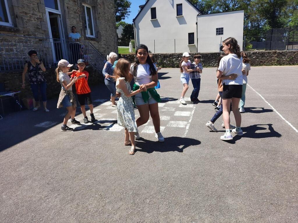 Dernières répétitions pour les enfants avant la 43e noce bretonne du ...