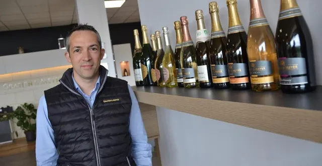 photo  saumur, lundi 10 juin. fabien devaud gère un site de production plus actif que jamais alors que la maison de bulles fête ses 160 ans.  &copy;  co – carl guillet 