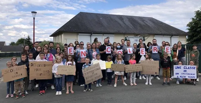 photo  vingt-quatre élèves de ce1-ce2 attendent un remplacement régulier de leur enseignante, les lundis et les mardis, et ce depuis plusieurs semaines déjà.  &copy;  le maine libre 