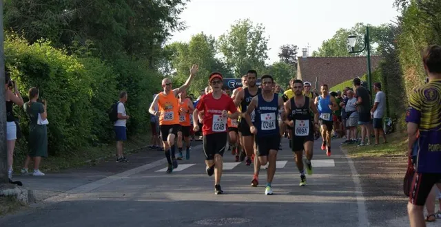 photo  la sixième édition de la course en duo de la chapelle-près-sées se dispute ce vendredi soir à partir de 19 h.  &copy;  ouest-france 