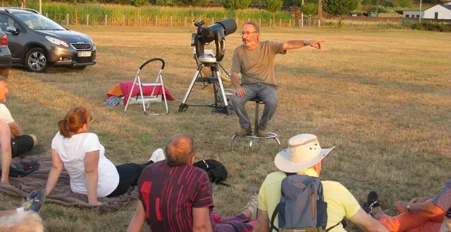 photo  le soleil, la lune puis le ciel profond : pascal fournié et l’association fous de nature proposent une soirée complète d’observation ce samedi 15 juin 2024, à la flèche.  &copy;  archives ouest-france 