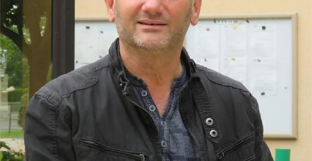 photo  jean-luc catanzaro, suppléant de julie delpech pour les élections législatives.  &copy;  maine libre 