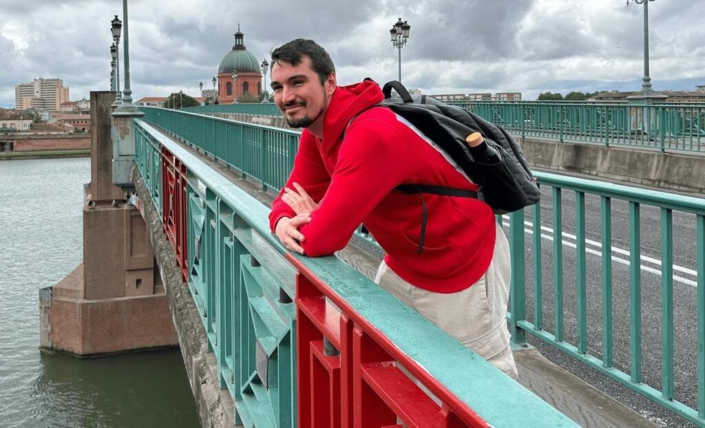 Ce jeune Toulousain se lance le défi de traverser l’Europe en stop ...