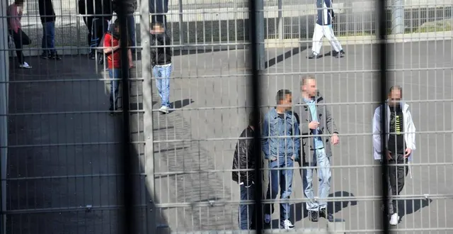 photo  un détenu a été frappé par deux autres le 10 septembre 2023, dans une cour de promenade de la maison d’arrêt des croisettes, à coulaines (sarthe).  &copy;  archives ouest-france 