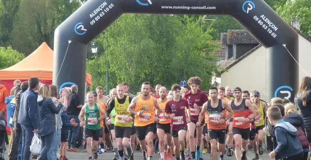 photo  vendredi soir, la 6e édition des foulées chapelloises en duo a encore réuni plus de 200 coureurs.  &copy;  ouest-france 