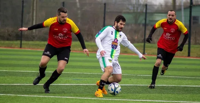 photo  loué et saint-georges/pruillé se retrouvent en demi-finale de coupe du district.  &copy;  archives le maine libre 