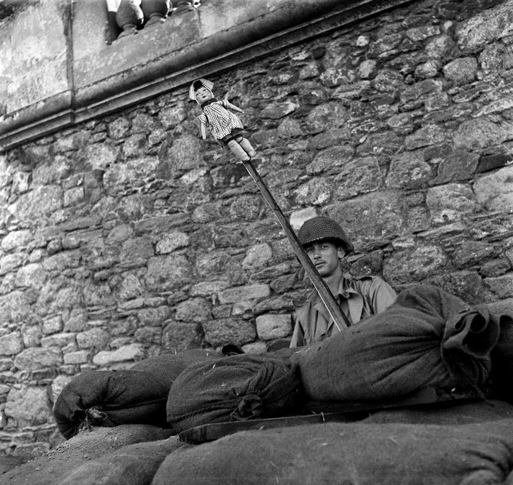 Saint-Malo. Une exposition sur les traces de Lee Miller - Saint-Malo ...