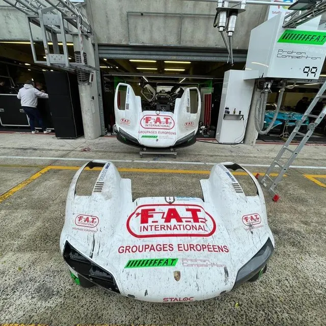 photo la porsche 963 proton n’a pas eu course facile. l’hypercar conserve les traces des différents incidents qui lui sont arrivés.  ©  ouest-france