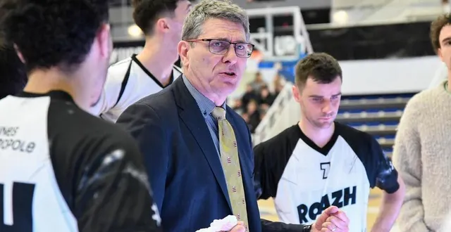 photo  pascal thibaud est en contacts très avancés avec le cep lorient.  &copy;  jocelyne régent 