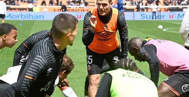 photo  julien laporte souhaiterait poursuivre sa carrière en ligue 1.  &copy;  thierry creux / ouest-france 