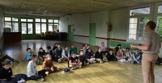 photo  les élèves étaient très attentifs.  &copy;  le maine libre 