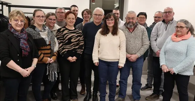 photo  les bénévoles du clac peaufinent les derniers détails de l’organisation de la saint-jean.  &copy;  photo archives le maine libre 