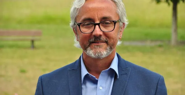 photo  l’ancien maire de chenu, éric martineau, est candidat aux élections législatives anticipées dans la 3e circonscription sarthoise.  &copy;  photo : archives 