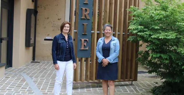 photo  mathilde plu, maire de saint-gervais-en-belin, et nathalie dupont, maire de laigné-en-belin. le manoir de la chanterie, récemment réaménagée, accueillera les services de la mairie de laigné-saint-gervais, le nom de la nouvelle commune.  &copy;  ouest-france 