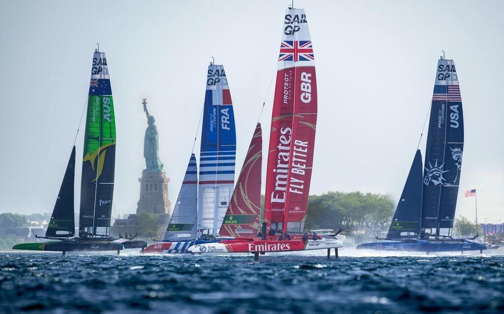 Sailgp. Les Français Visent Le Podium Sous Le Regard De La Statue De La 