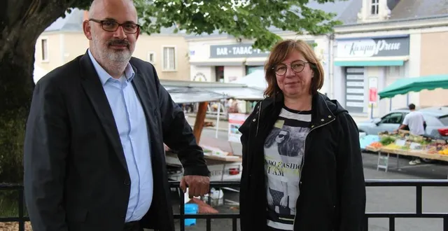 photo  vincent gruau, candidat les républicains pour la 3e circonscription de la sarthe aux élections législatives 2024 et sa suppléante, myriam martineau.  &copy;  ouest-france 