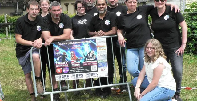photo  les bénévoles sont dans les starting-blocks pour le grand festival de meurcé, qui se tiendra samedi 29 juin 2024, à meurcé (sarthe).  &copy;  ouest-france 