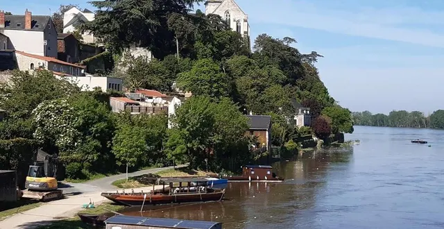 photo  aidée par ôsez mauges, la commune de mauges-sur-loire lance des nouveaux circuits de découverte touristique via l’application baludik.  &copy;  ouest-france 