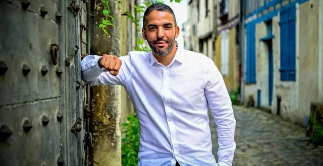 photo  nordine arik, maire adjoint délégué aux sports et aux activités sportives.  &copy;  photo le maine libre – yvon loué 