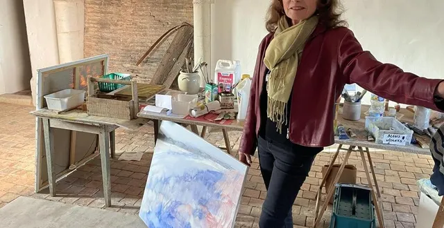 photo  michèle gosnet-frassetto dans son atelier.  &copy;  archives le maine libre 