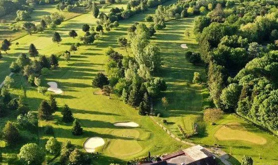 photo  le golf est prêt à accueillir son premier grand prix.  &copy;  le mans golf club sargé 