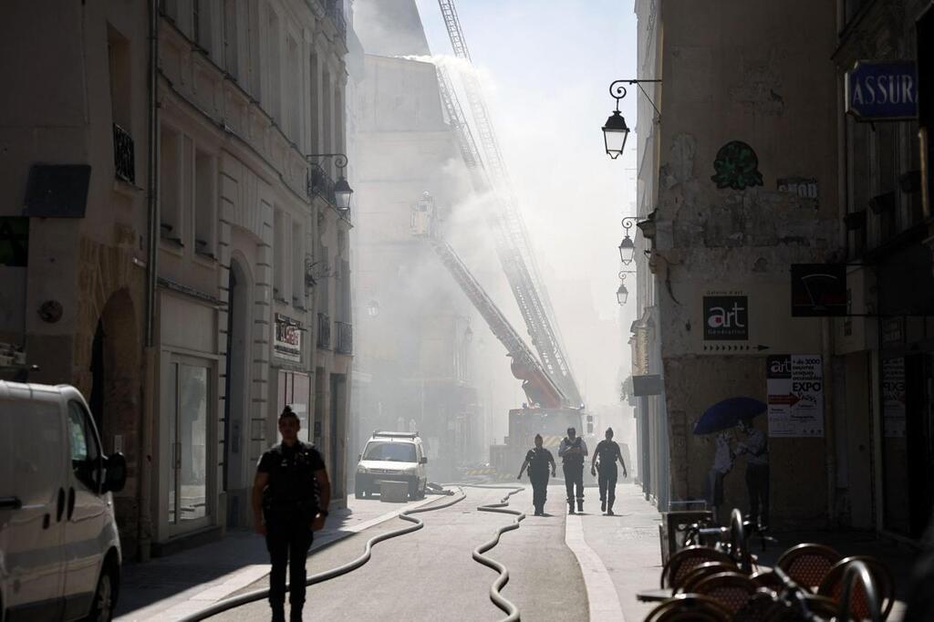 Paris un incendie près de l’hôtel de ville, sept blessés dont un en