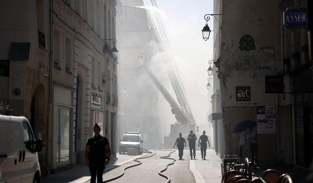 Paris un incendie près de l’hôtel de ville, sept blessés dont un en